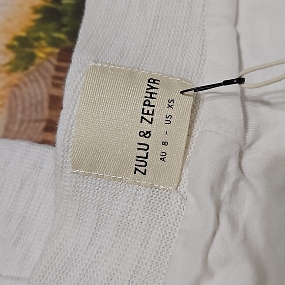 Zulu & Zephyr White‎ Flare High Waist Pants Size XS NWT - Picture 4 of 7